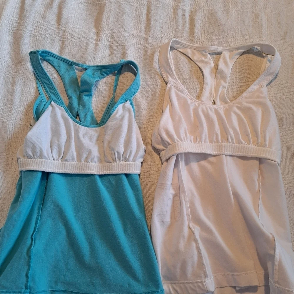 Fila 100 women's size Medium tank top lot of 2, 1 white, 1 light blue - Picture 5 of 6